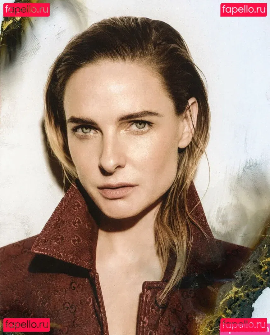 Rebecca Ferguson Onlyfans Photo Gallery 