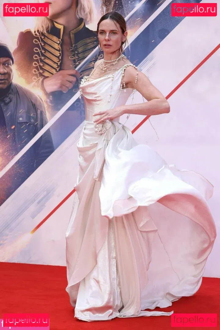 Rebecca Ferguson Onlyfans Photo Gallery 