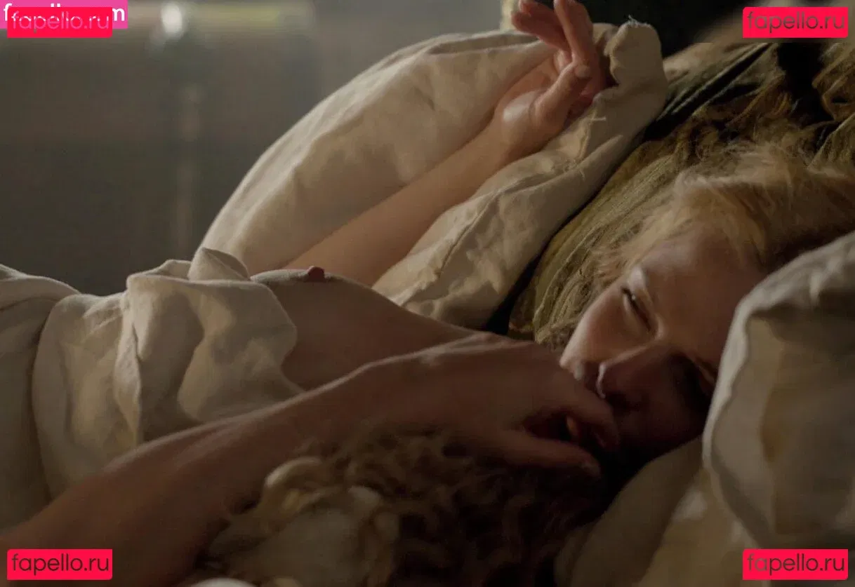 Rebecca Ferguson Onlyfans Photo Gallery 