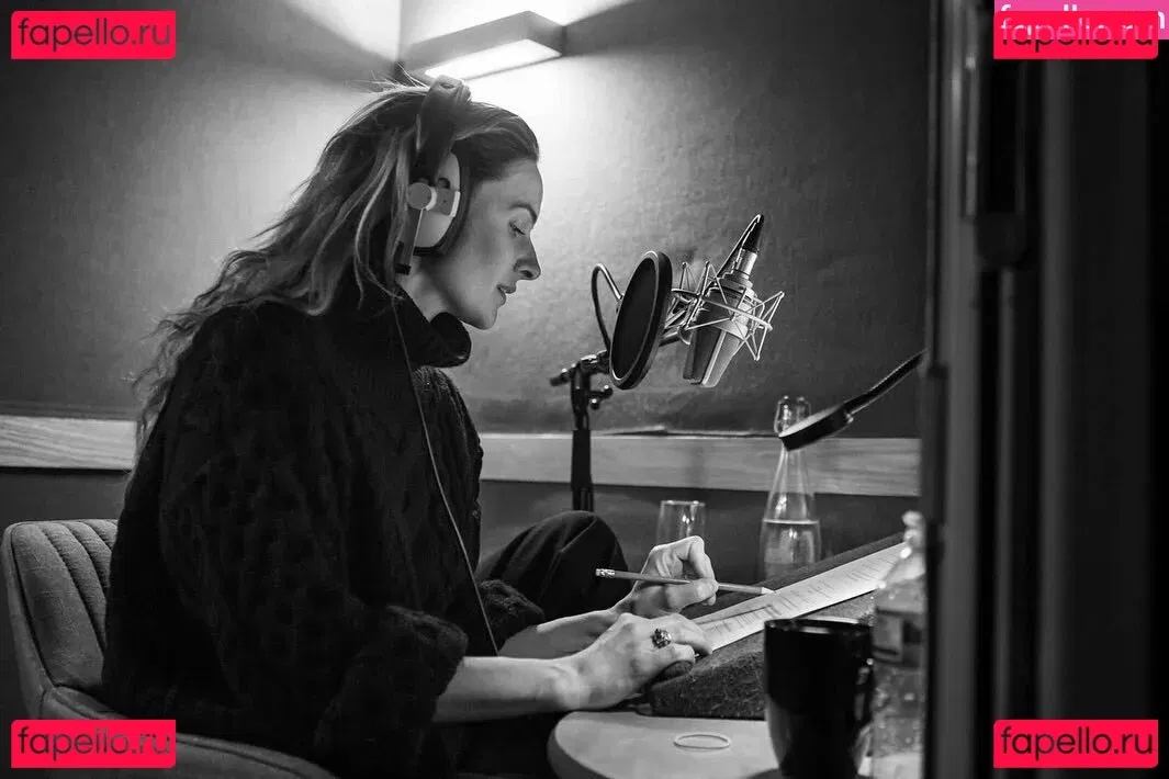 Rebecca Ferguson Onlyfans Photo Gallery 