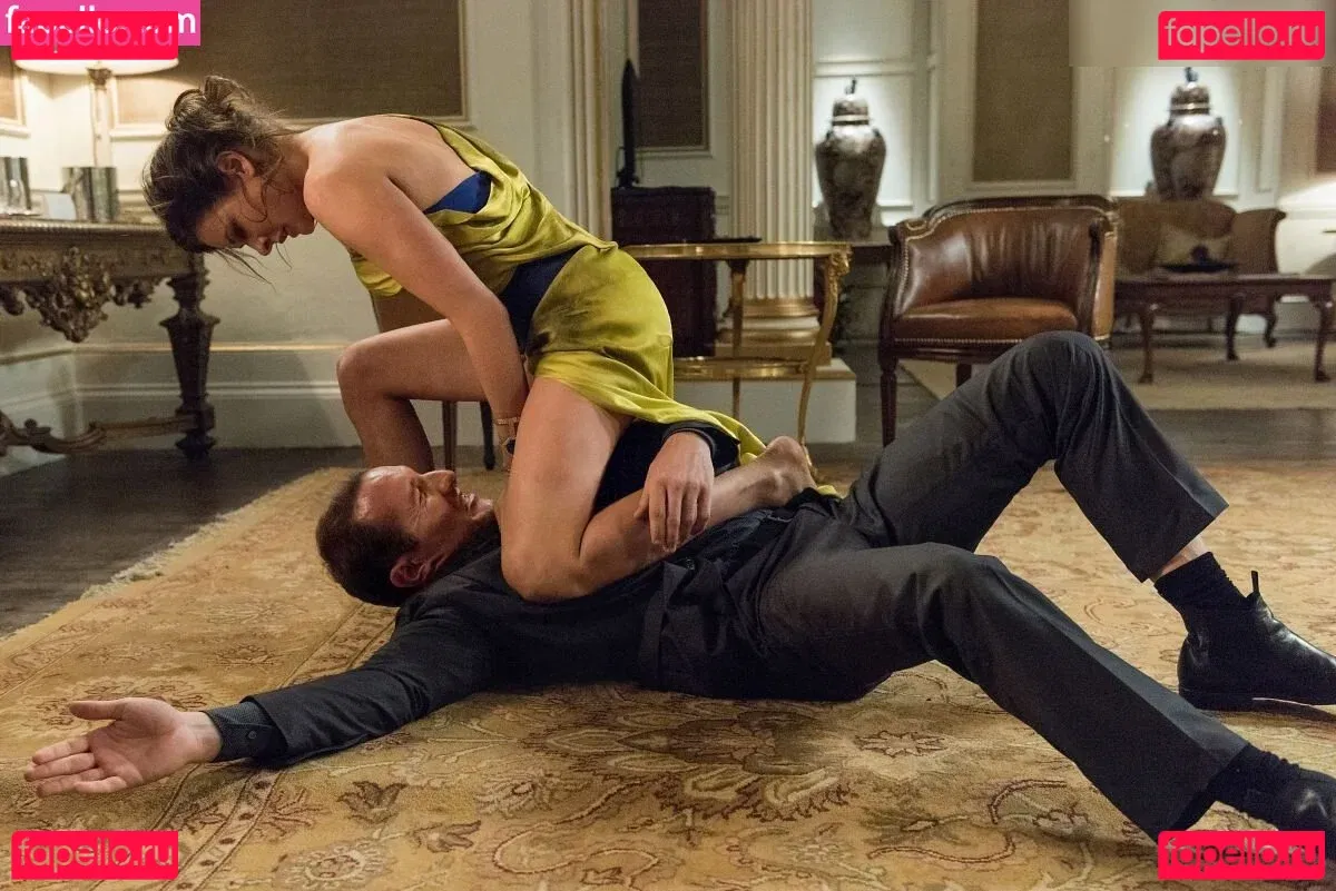 Rebecca Ferguson Onlyfans Photo Gallery 