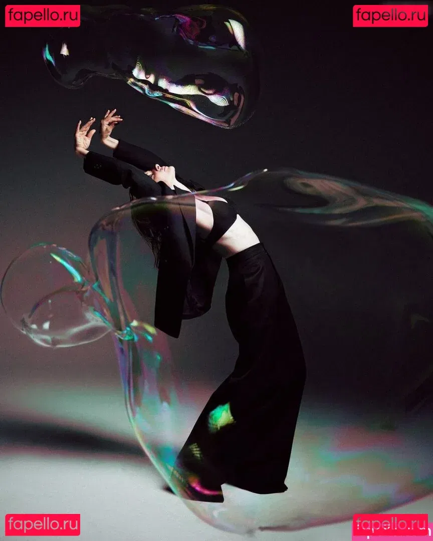 Rebecca Ferguson Onlyfans Photo Gallery 