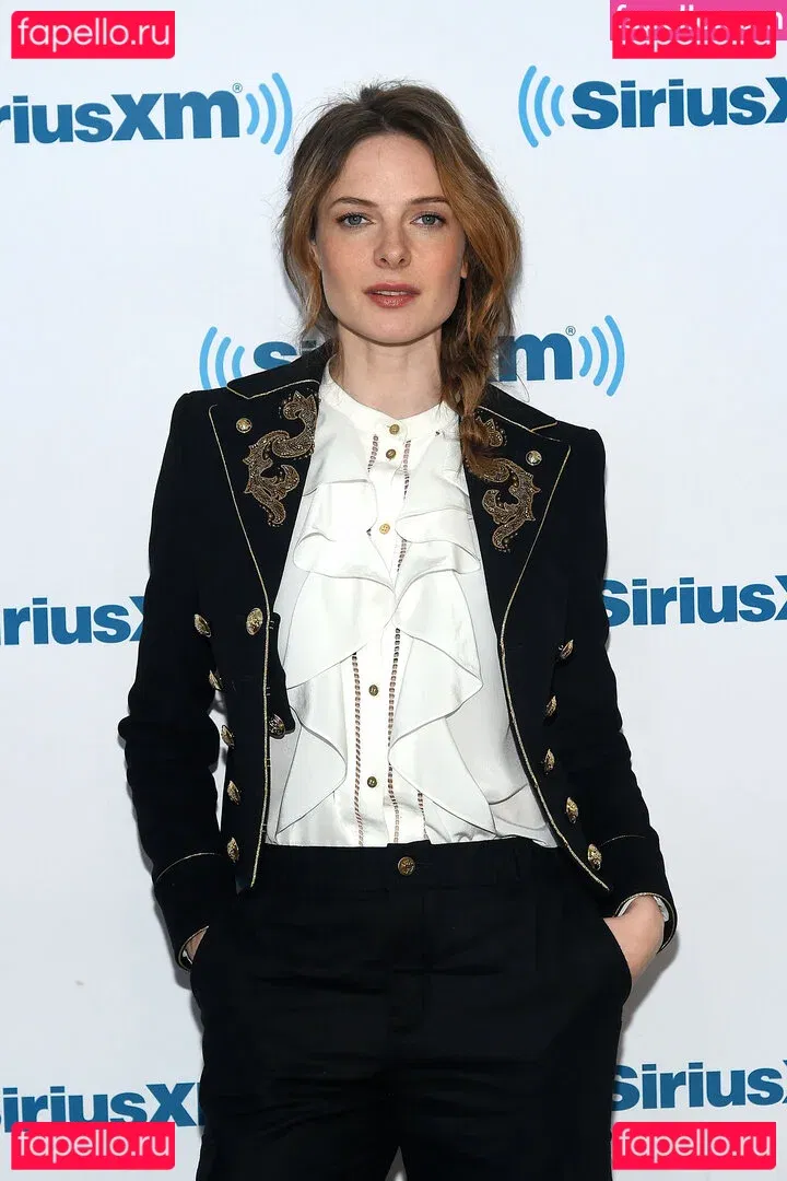 Rebecca Ferguson Onlyfans Photo Gallery 