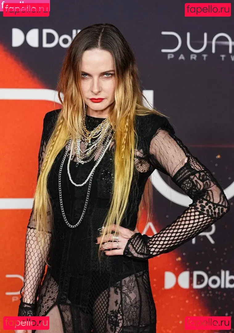 Rebecca Ferguson Onlyfans Photo Gallery 