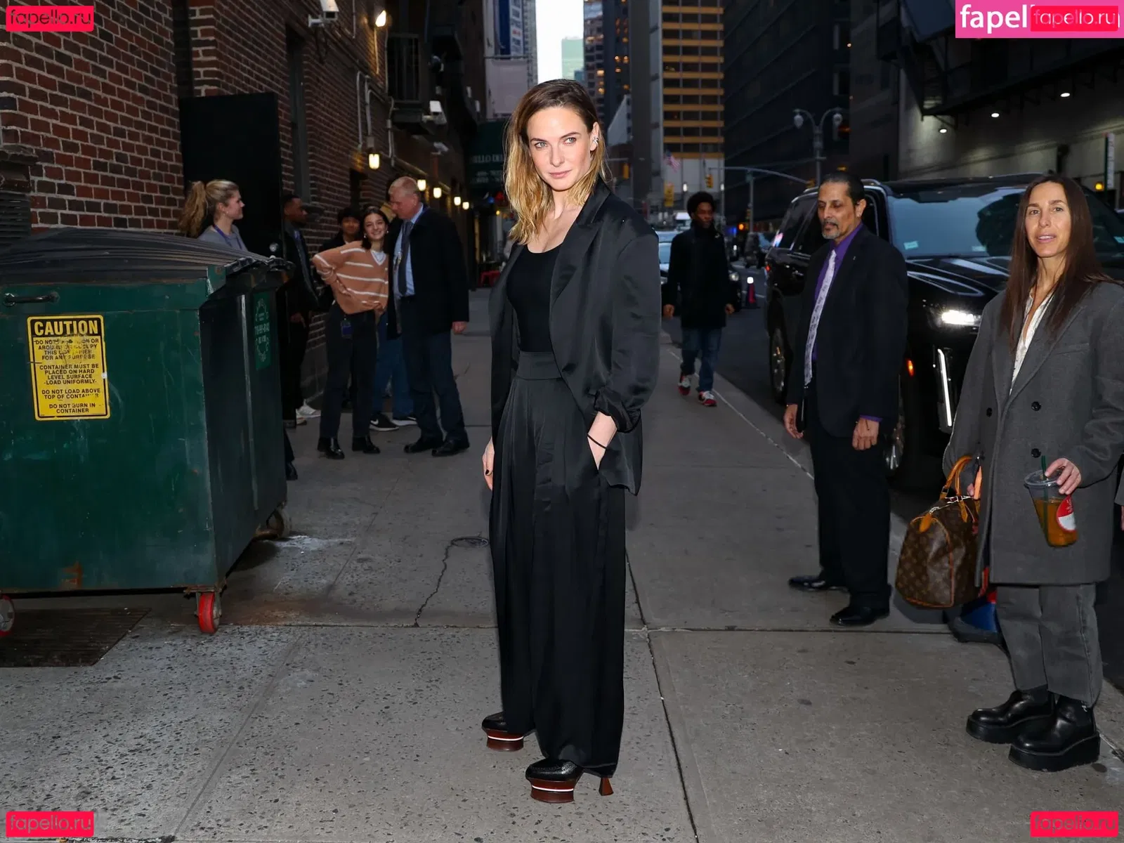 Rebecca Ferguson Onlyfans Photo Gallery 