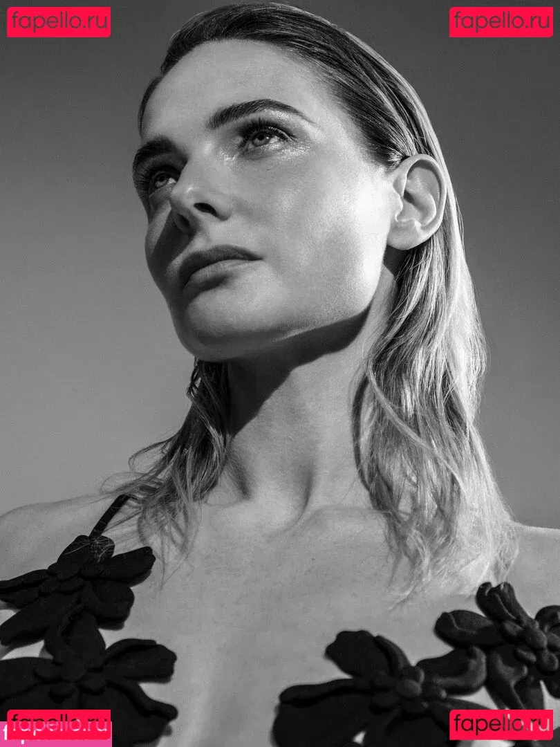 Rebecca Ferguson Onlyfans Photo Gallery 