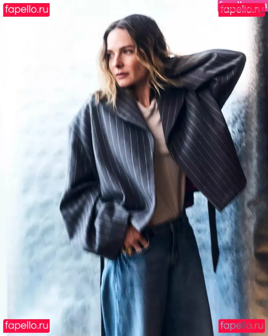 Rebecca Ferguson Onlyfans Photo Gallery 