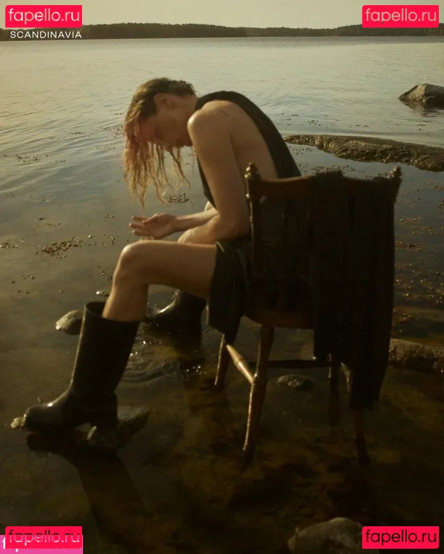 Rebecca Ferguson Onlyfans Photo Gallery 