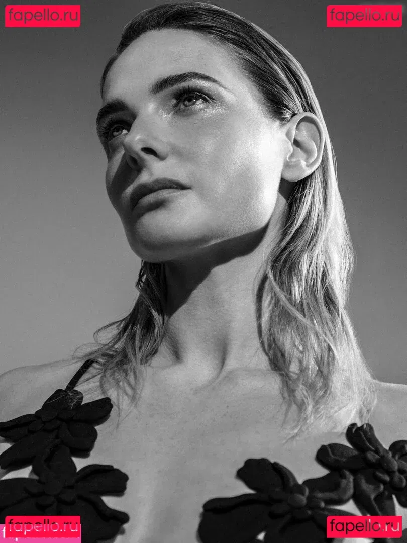 Rebecca Ferguson Onlyfans Photo Gallery 