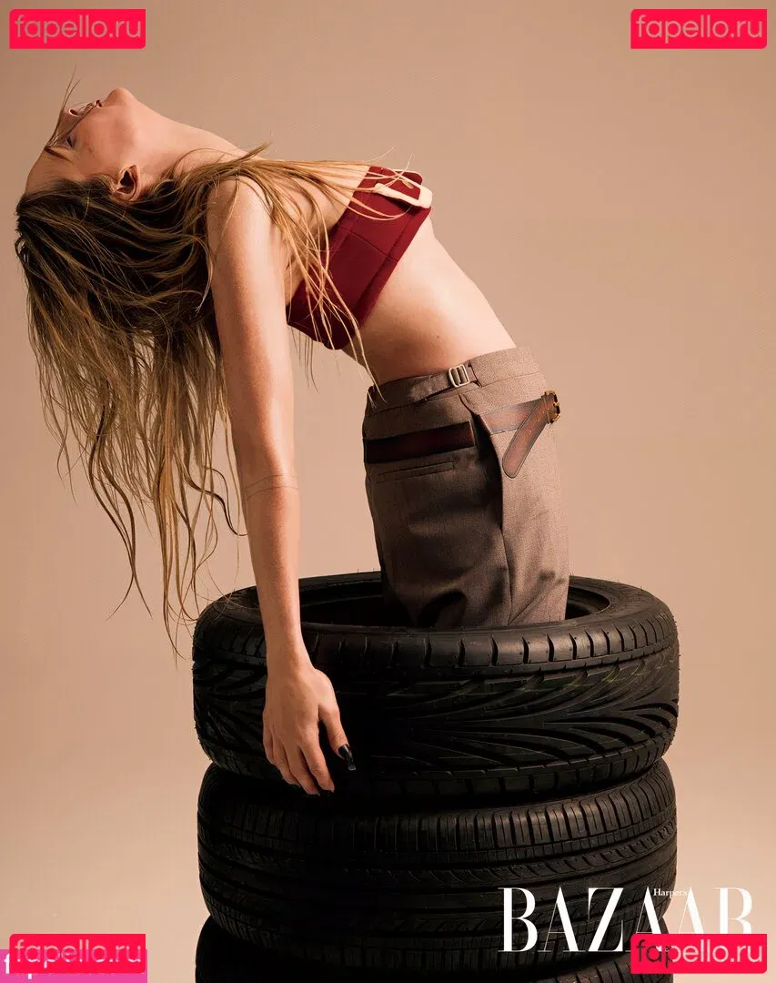 Rebecca Ferguson Onlyfans Photo Gallery 