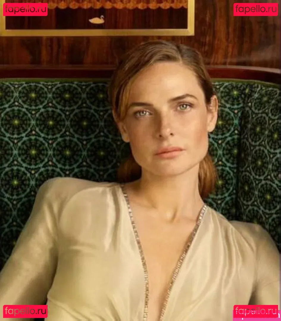 Rebecca Ferguson Onlyfans Photo Gallery 