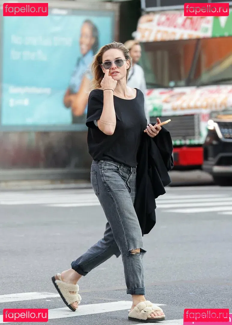 Rebecca Ferguson Onlyfans Photo Gallery 