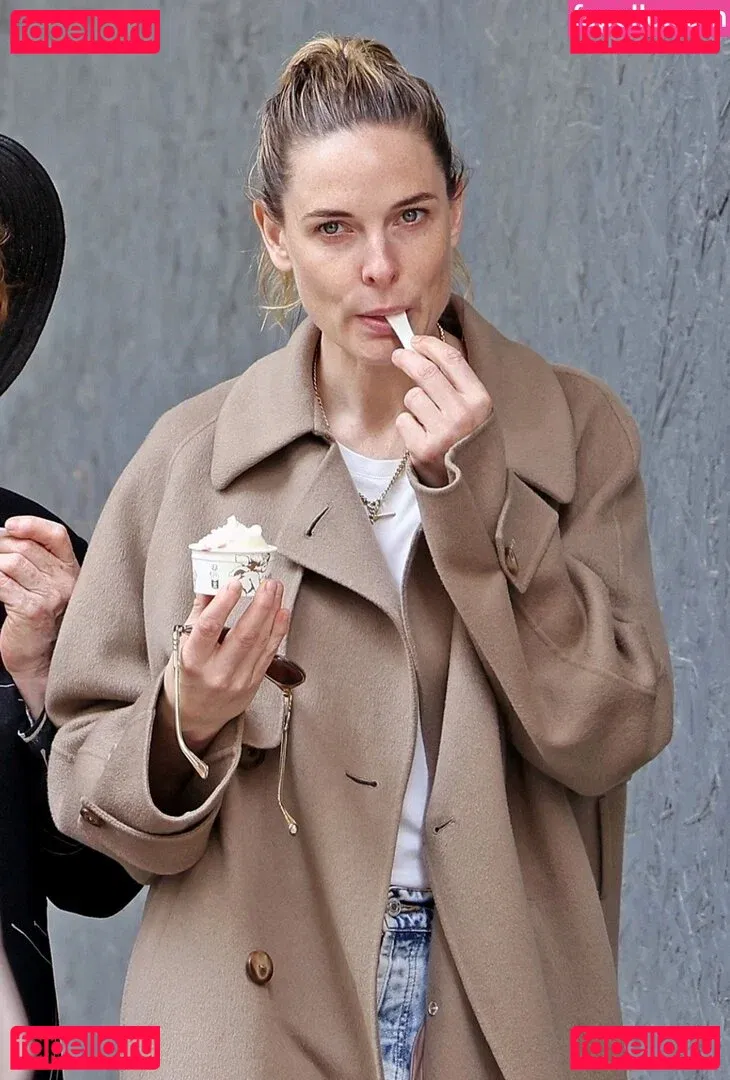 Rebecca Ferguson Onlyfans Photo Gallery 