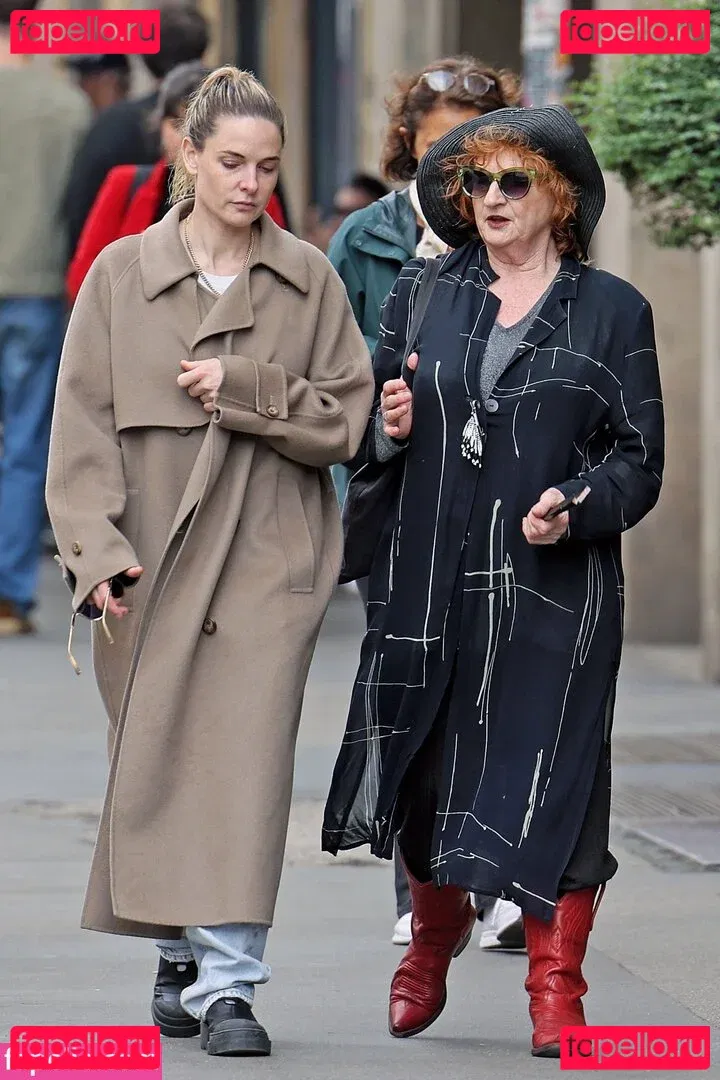 Rebecca Ferguson Onlyfans Photo Gallery 