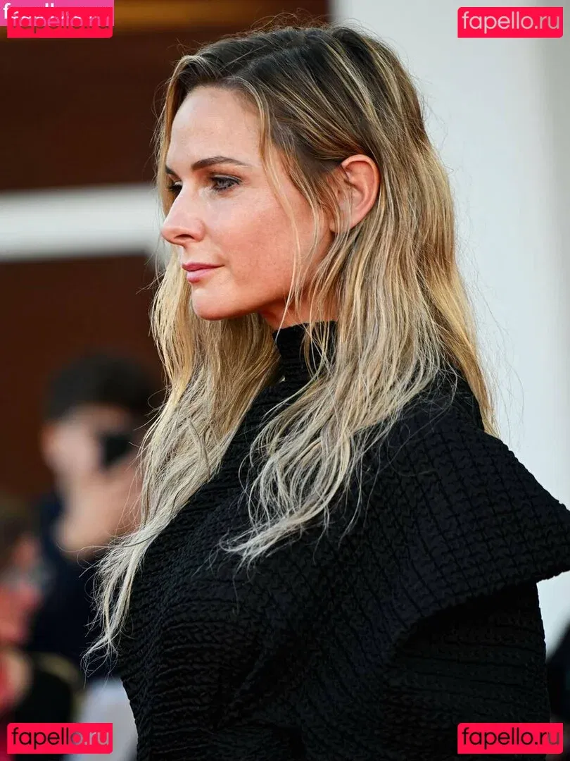 Rebecca Ferguson Onlyfans Photo Gallery 