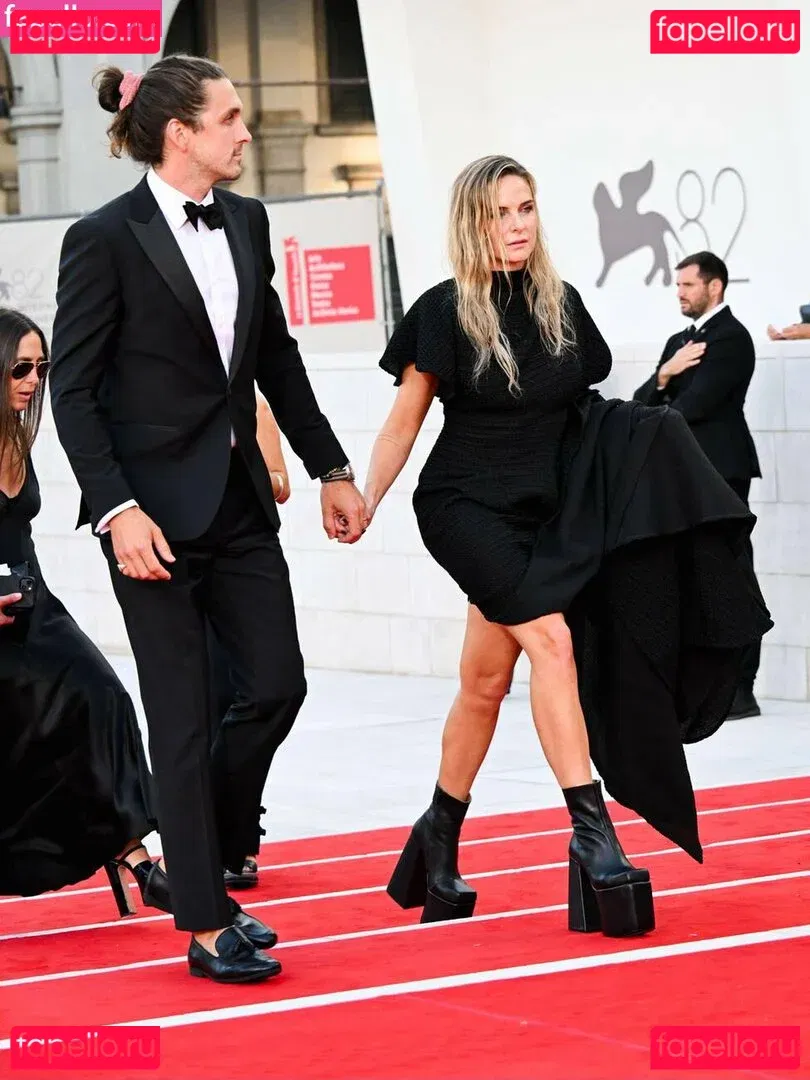 Rebecca Ferguson Onlyfans Photo Gallery 