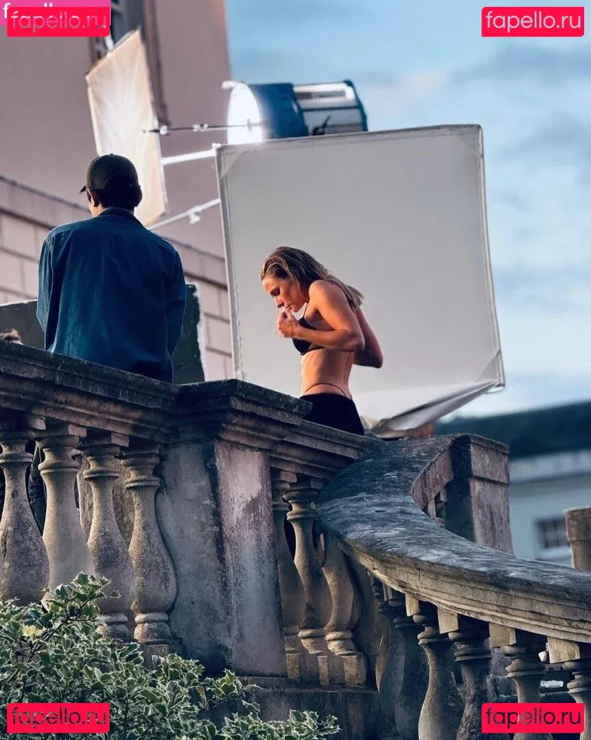 Rebecca Ferguson Onlyfans Photo Gallery 