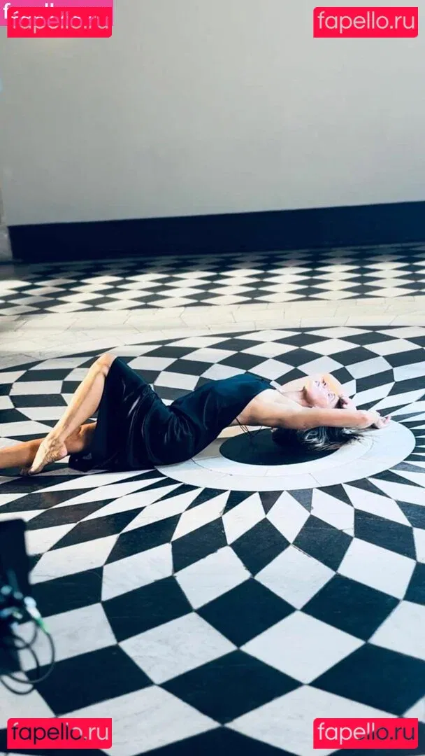 Rebecca Ferguson Onlyfans Photo Gallery 