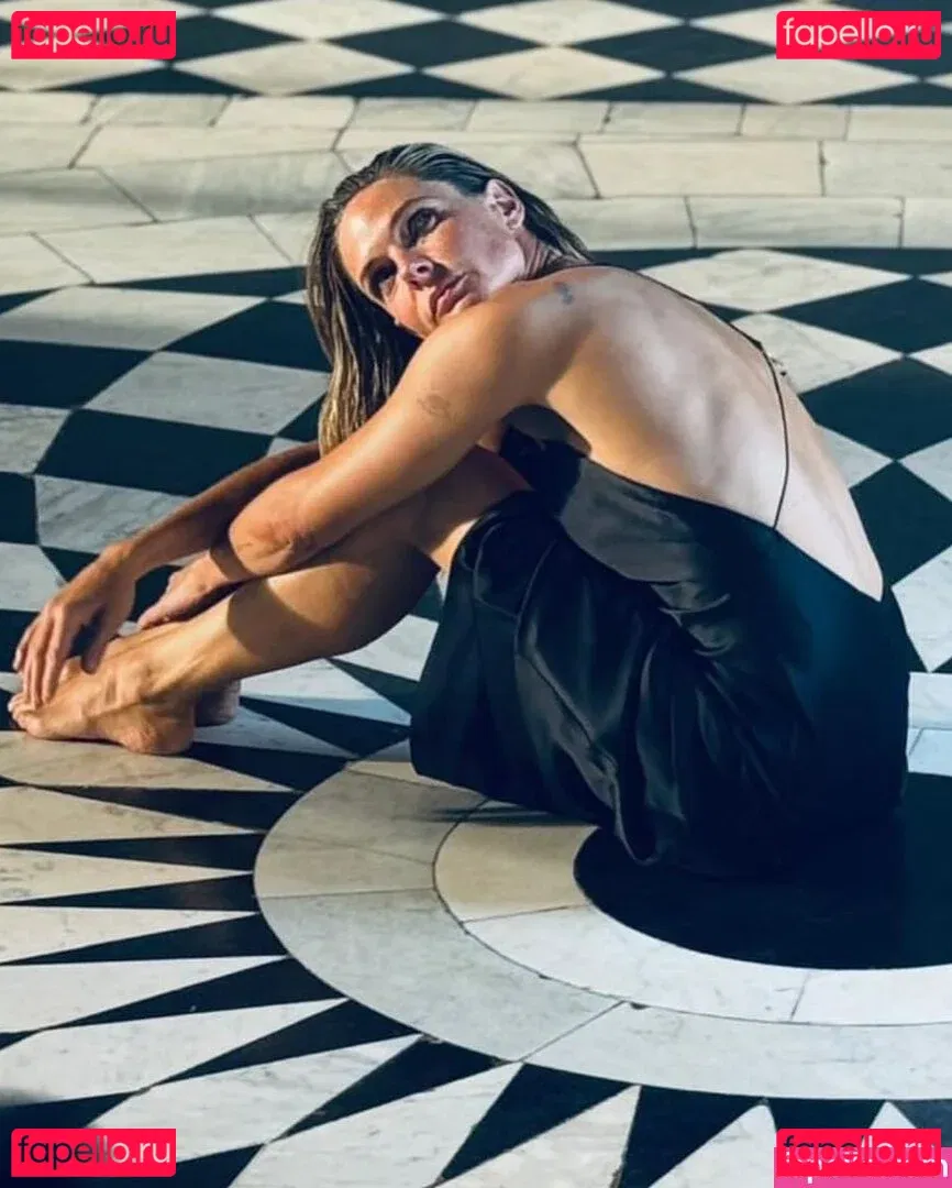 Rebecca Ferguson Onlyfans Photo Gallery 