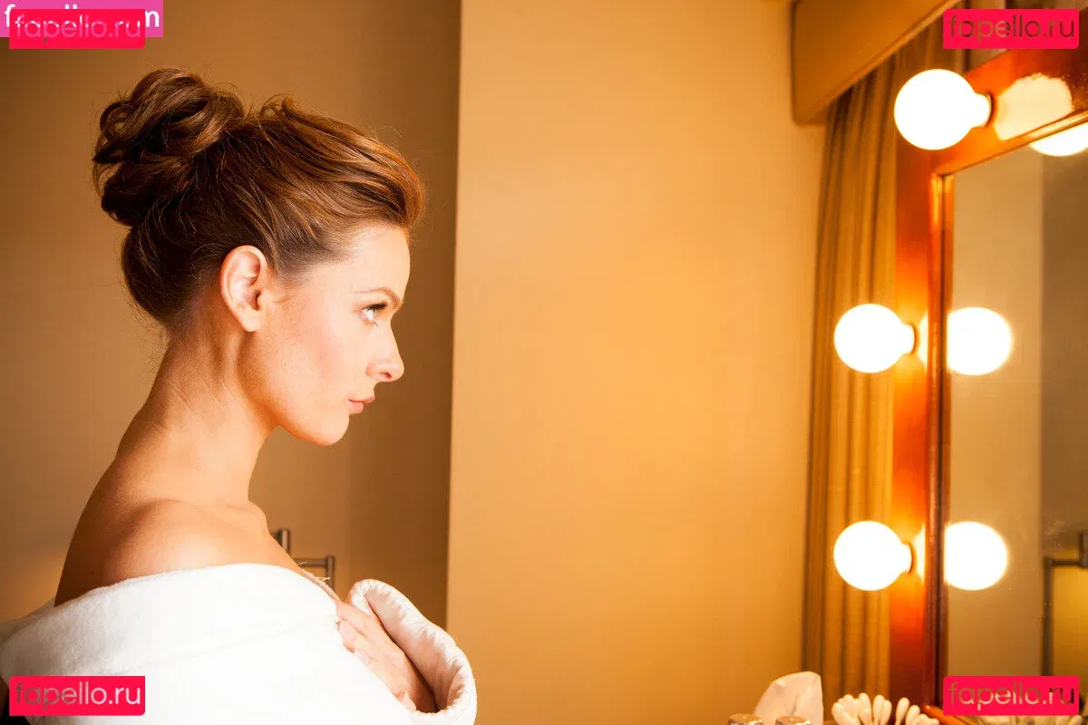 Rebecca Ferguson Onlyfans Photo Gallery 