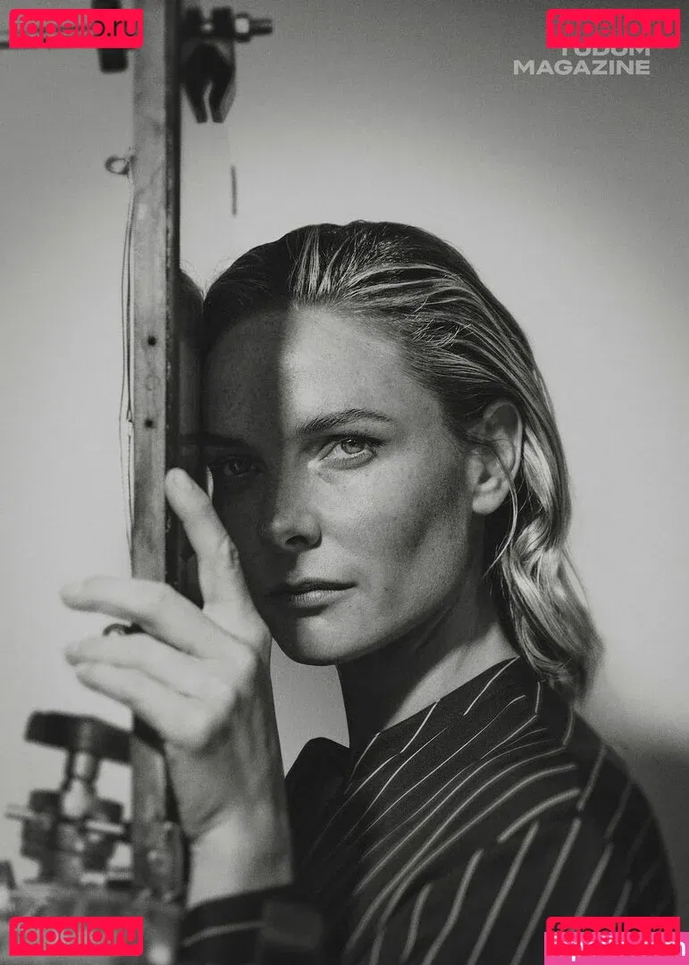 Rebecca Ferguson Onlyfans Photo Gallery 