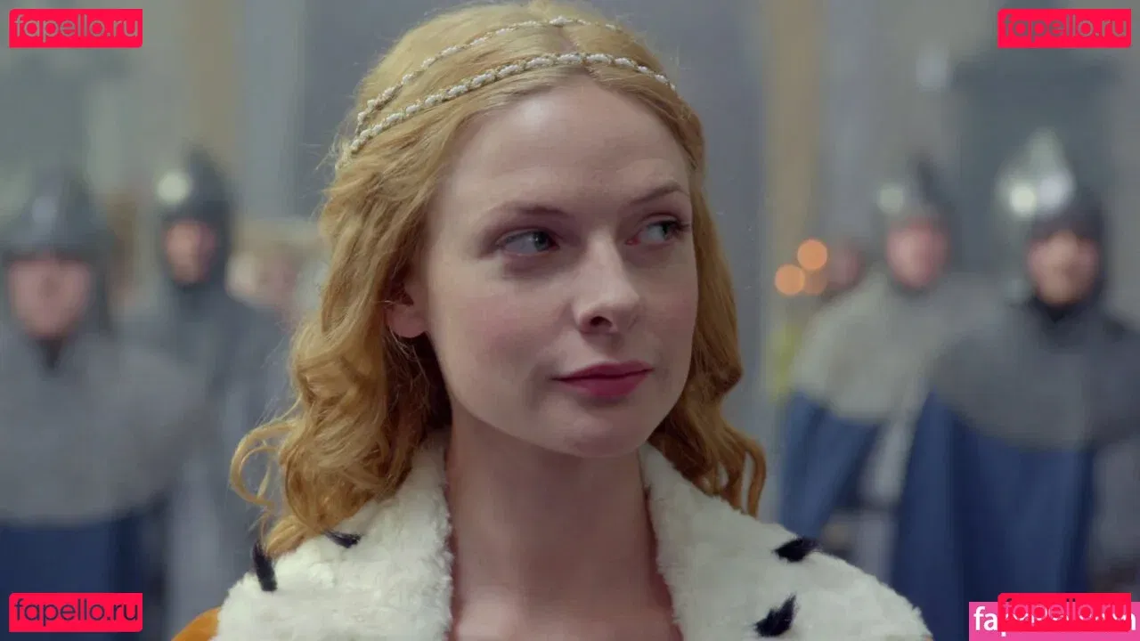 Rebecca Ferguson Onlyfans Photo Gallery 