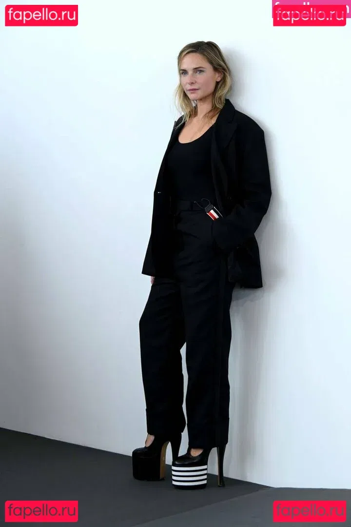 Rebecca Ferguson Onlyfans Photo Gallery 