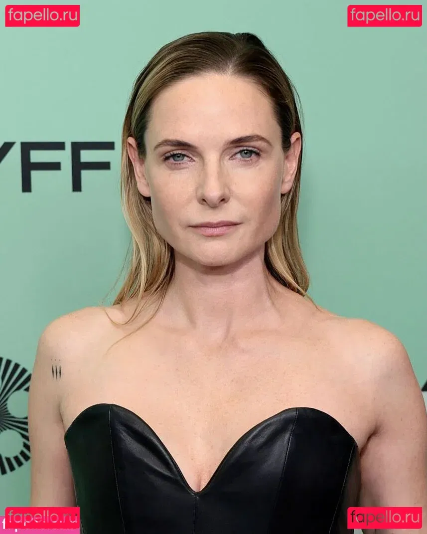 Rebecca Ferguson Onlyfans Photo Gallery 