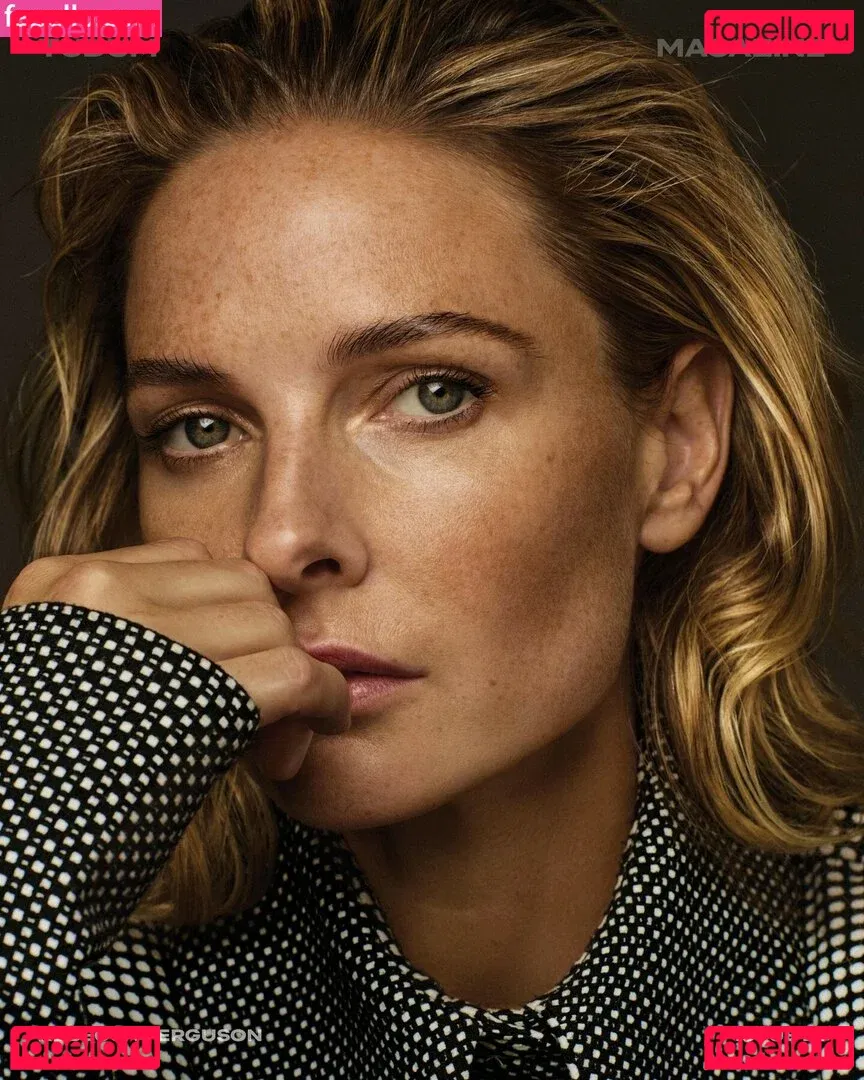 Rebecca Ferguson Onlyfans Photo Gallery 