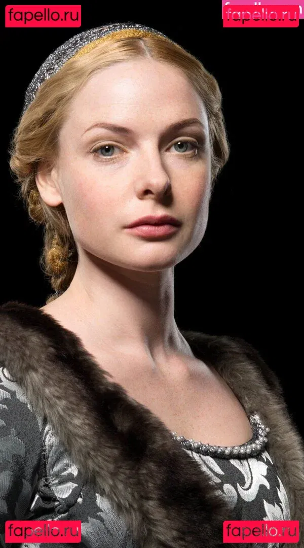 Rebecca Ferguson Onlyfans Photo Gallery 