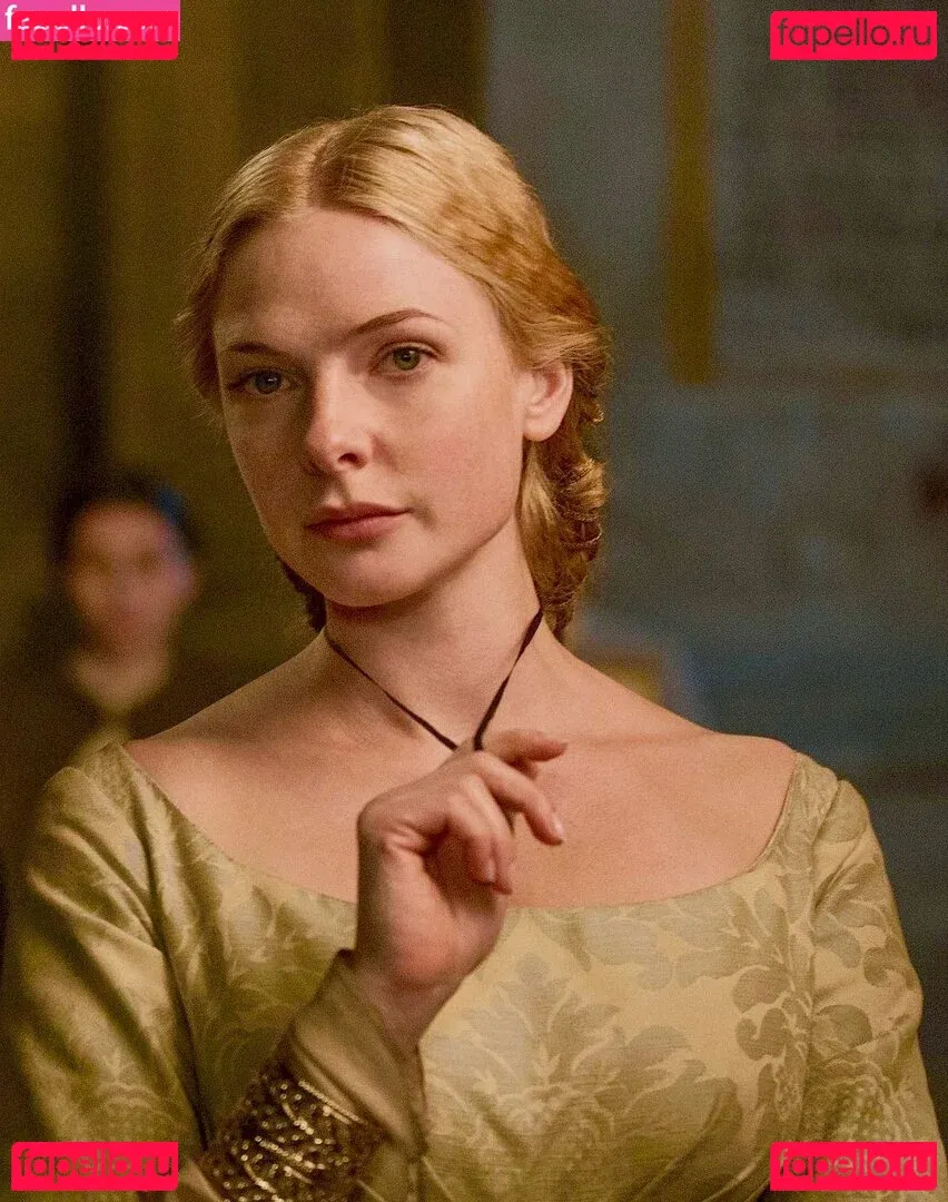 Rebecca Ferguson Onlyfans Photo Gallery 