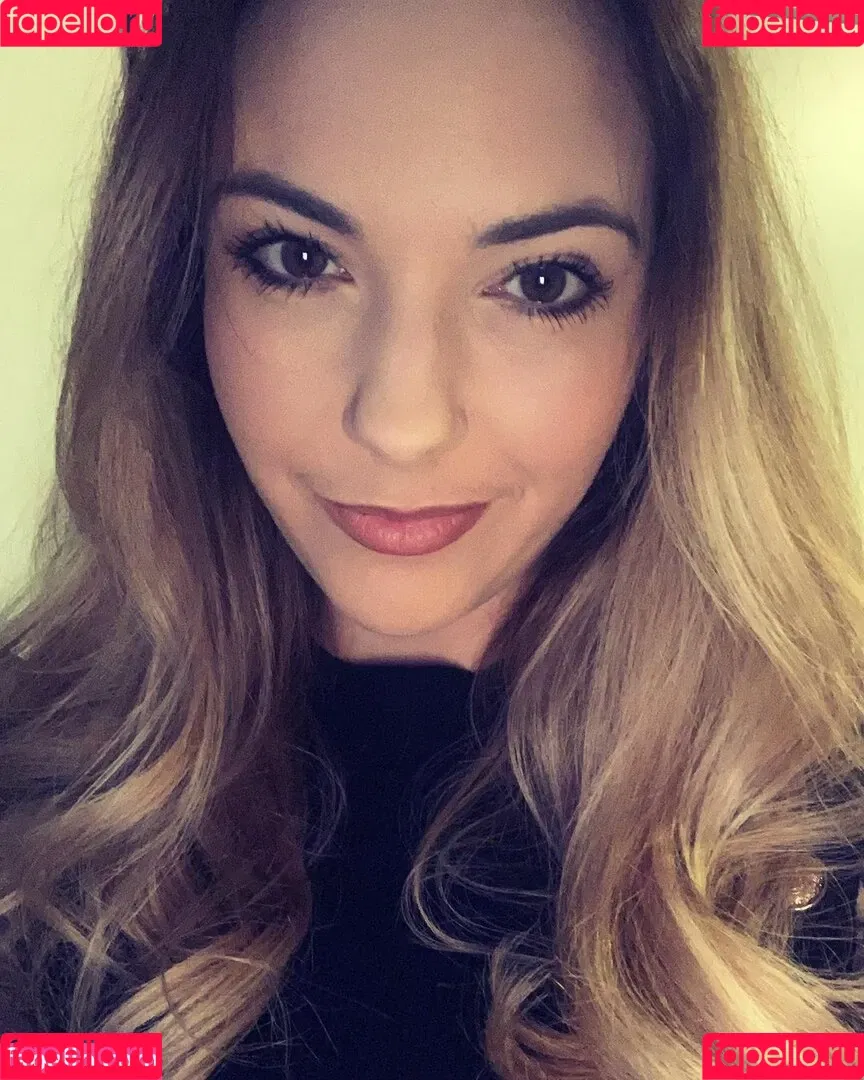 Sophia Knight Onlyfans Photo Gallery 