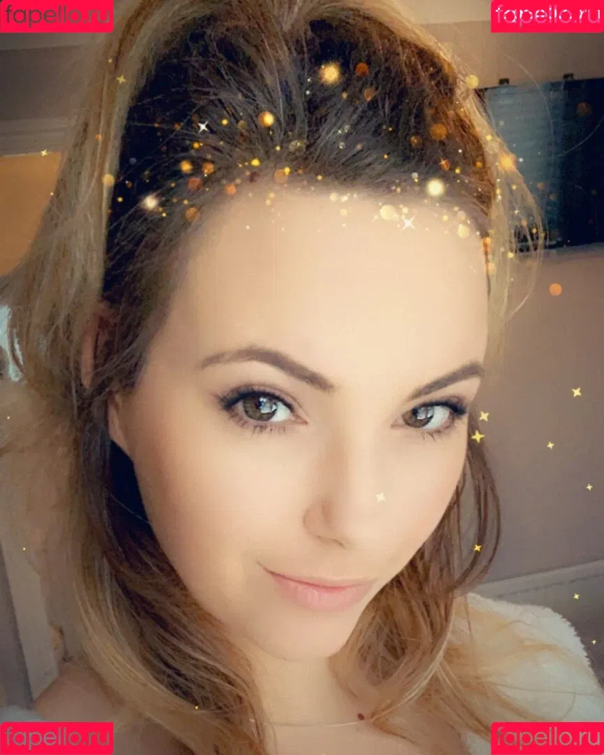 Sophia Knight Onlyfans Photo Gallery 