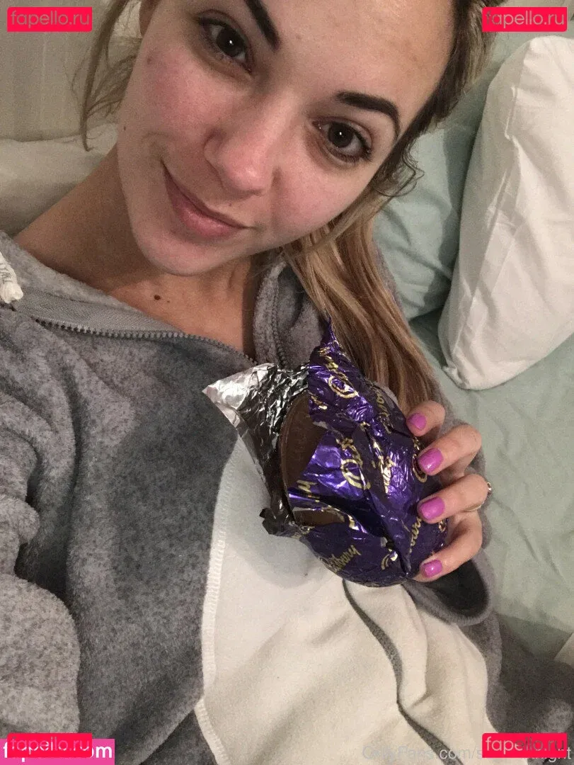 Sophia Knight Onlyfans Photo Gallery 