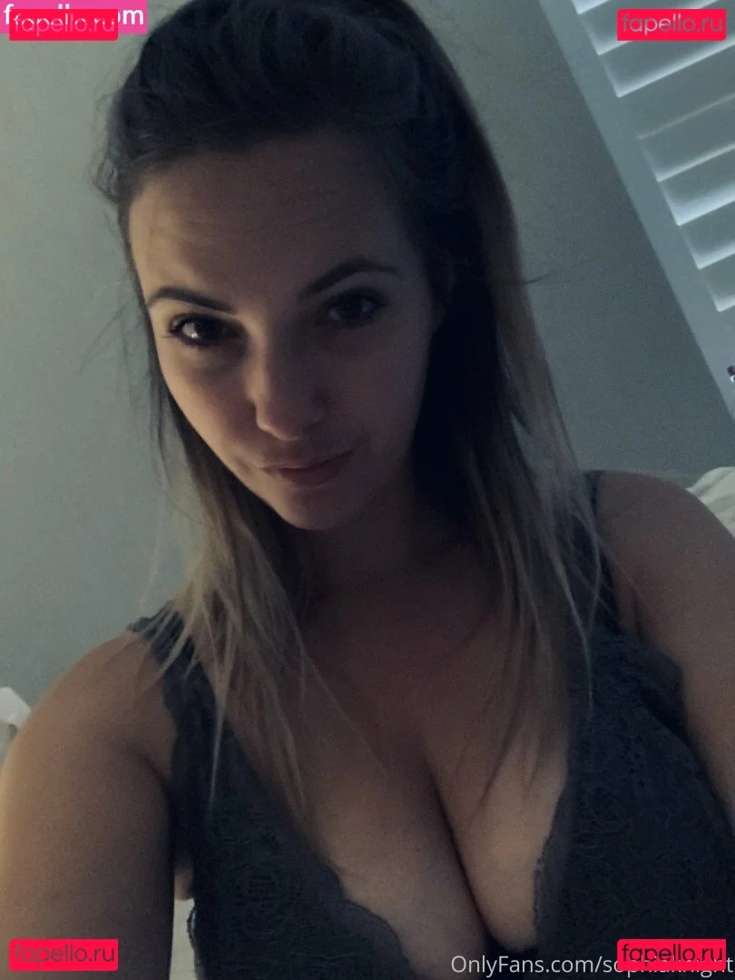 Sophia Knight Onlyfans Photo Gallery 