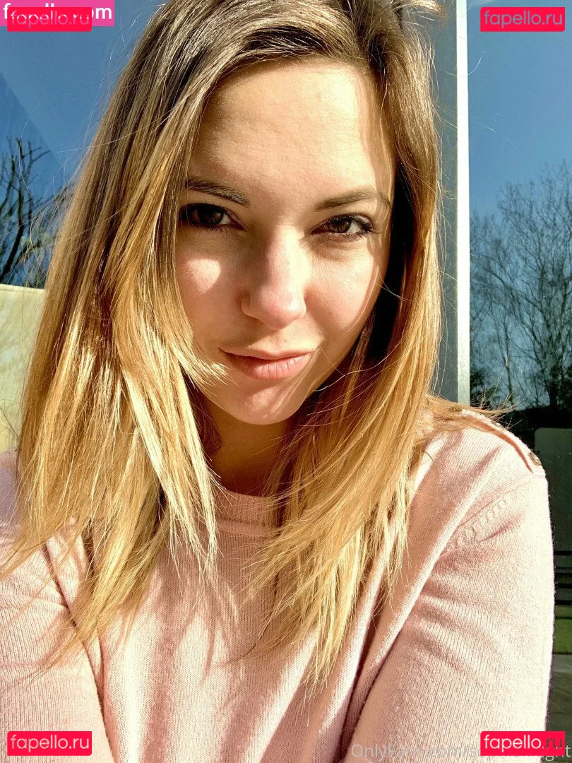 Sophia Knight Onlyfans Photo Gallery 