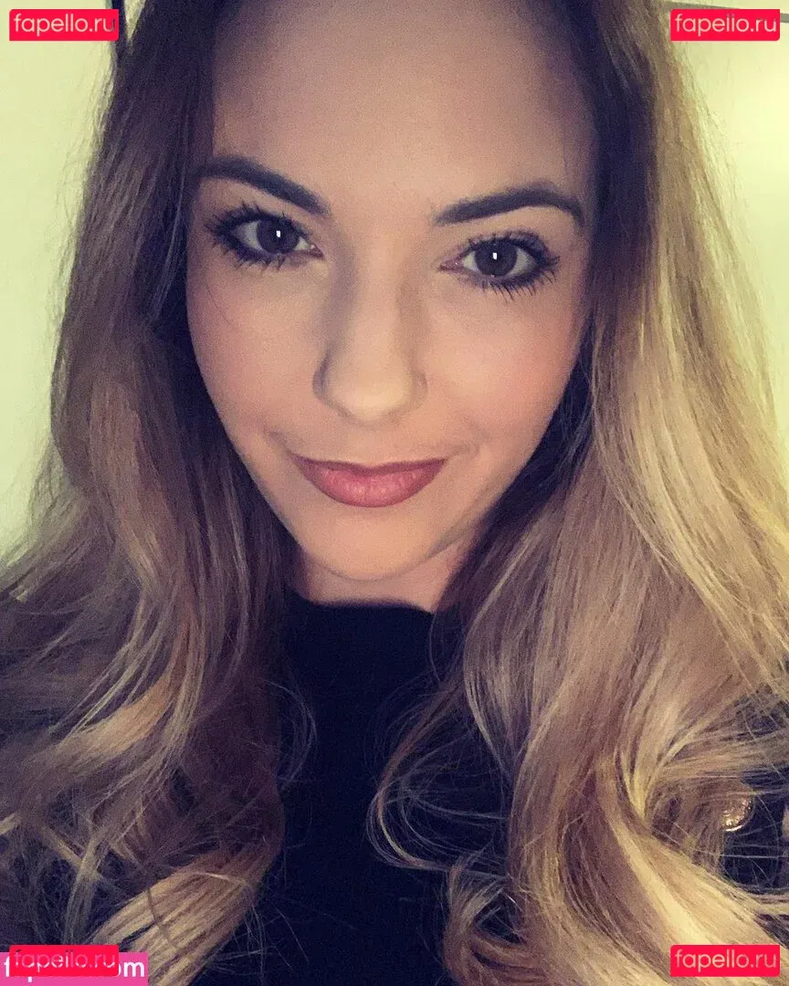 Sophia Knight Onlyfans Photo Gallery 