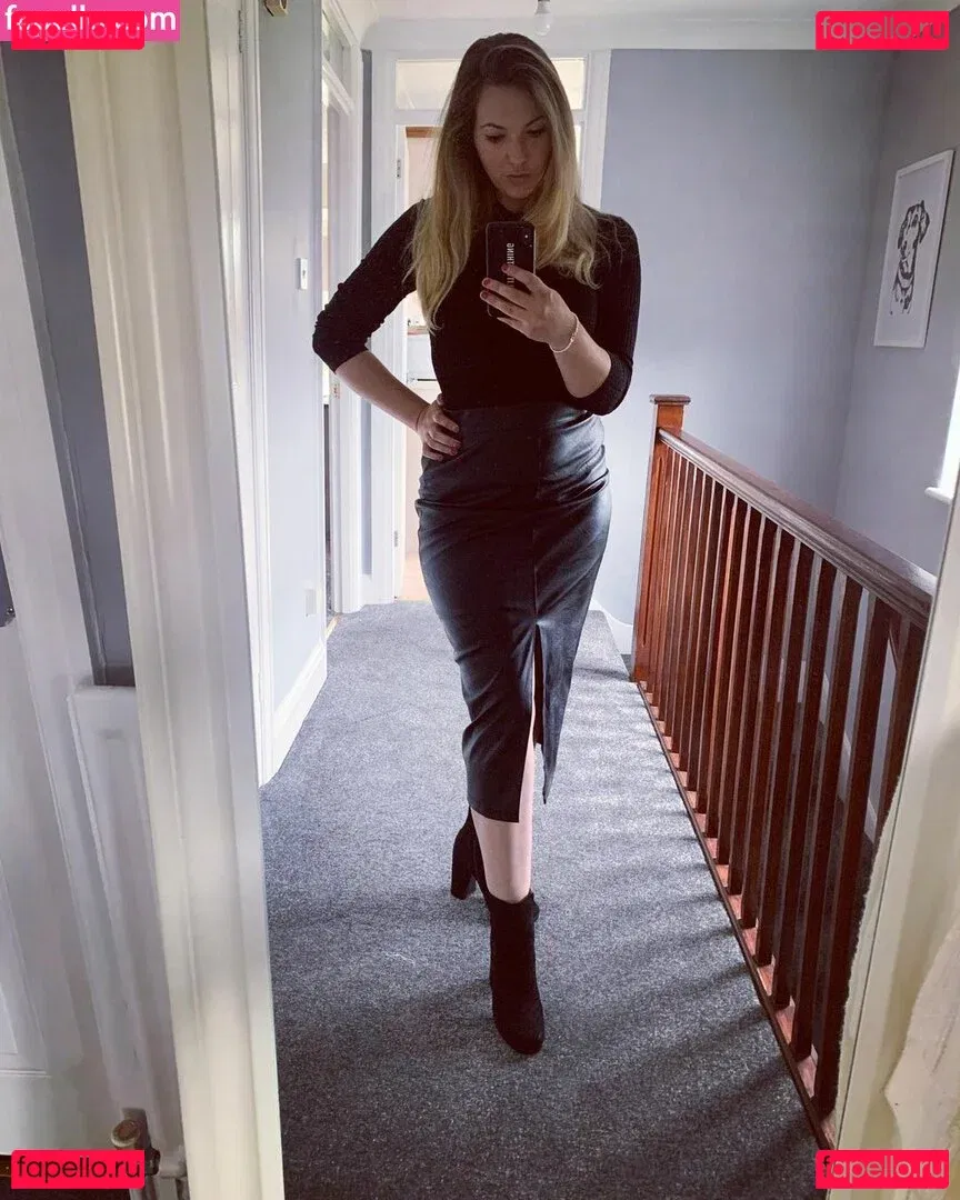 Sophia Knight Onlyfans Photo Gallery 