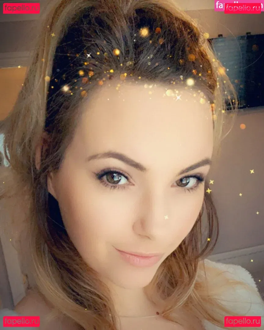 Sophia Knight Onlyfans Photo Gallery 