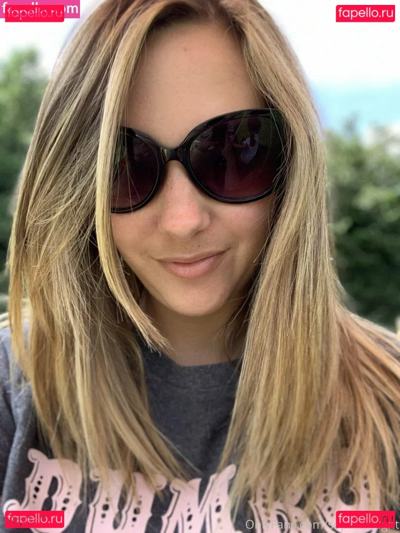 Sophia Knight Onlyfans Photo Gallery 