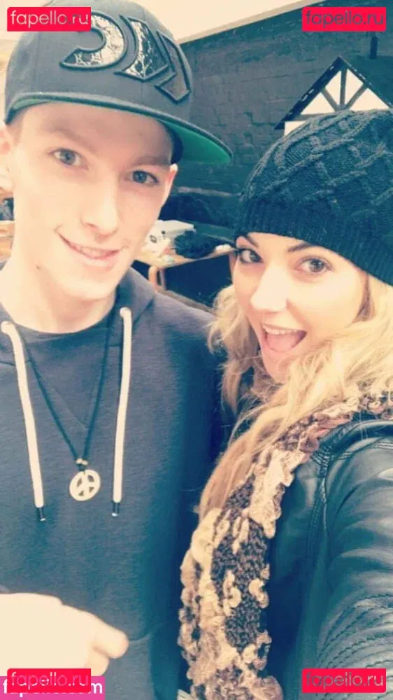 Sophia Knight Onlyfans Photo Gallery 