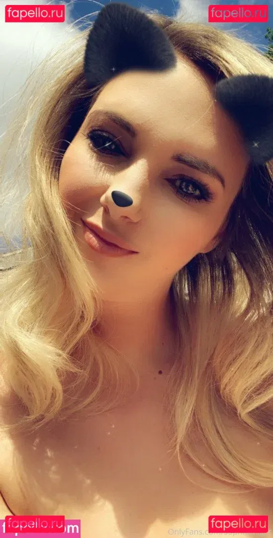 Sophia Knight Onlyfans Photo Gallery 