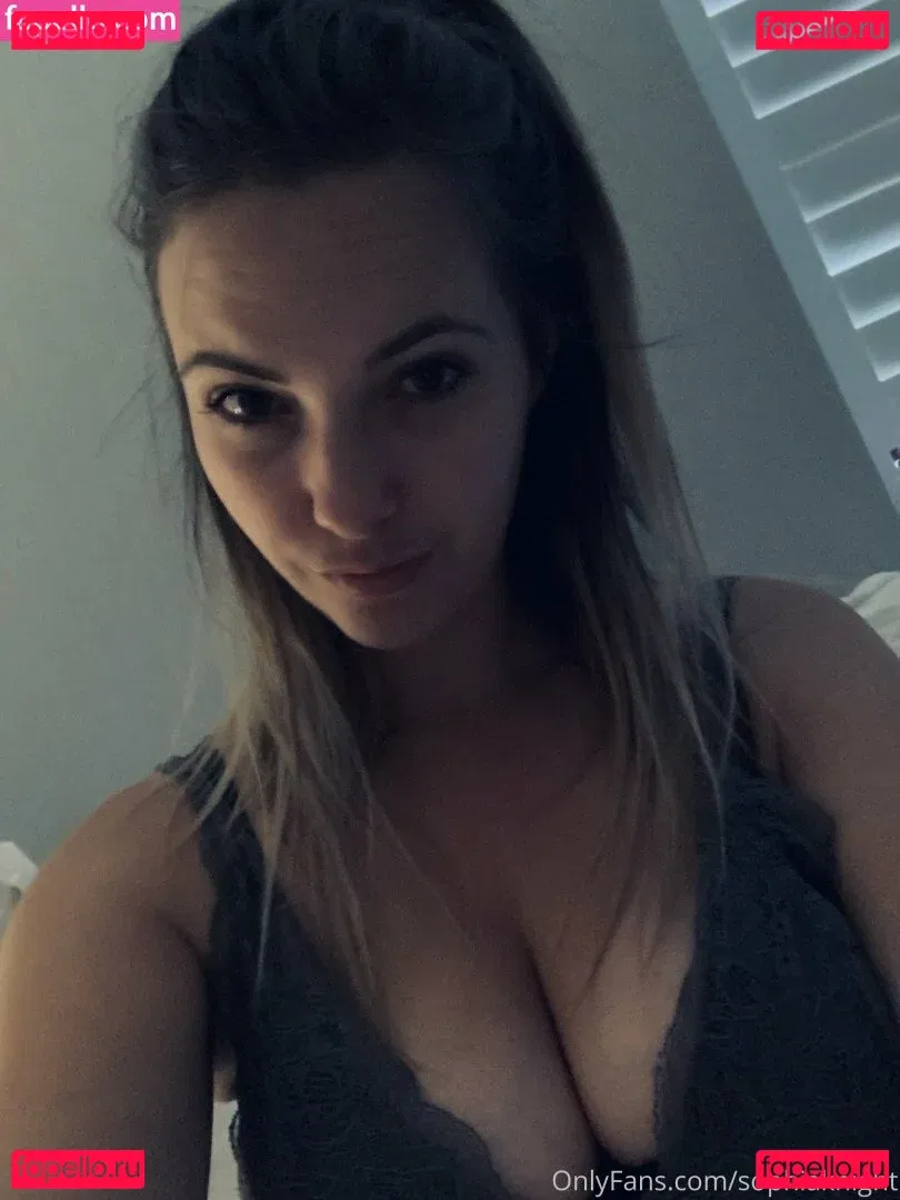 Sophia Knight Onlyfans Photo Gallery 