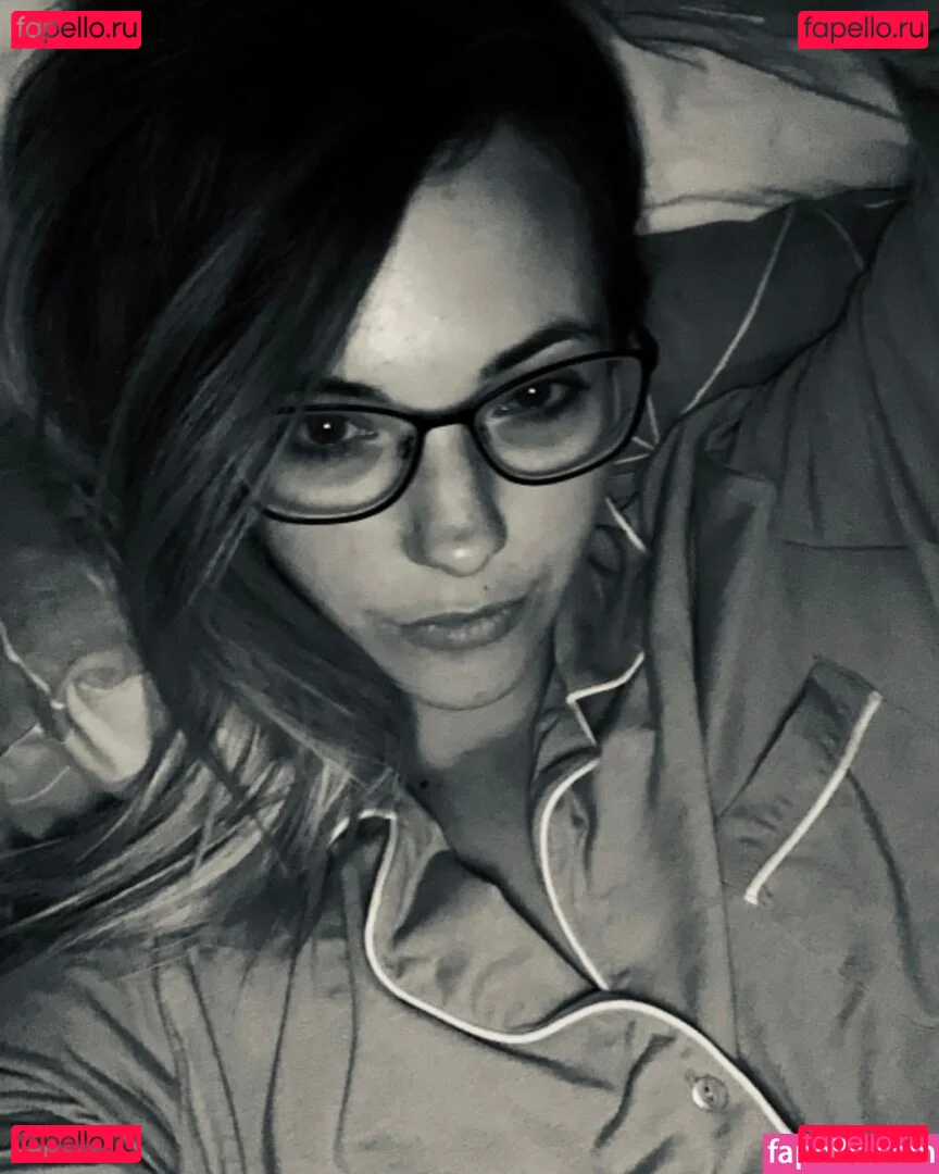 Sophia Knight Onlyfans Photo Gallery 