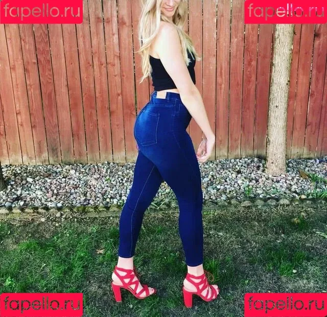 Bailey Rivers Onlyfans Photo Gallery 
