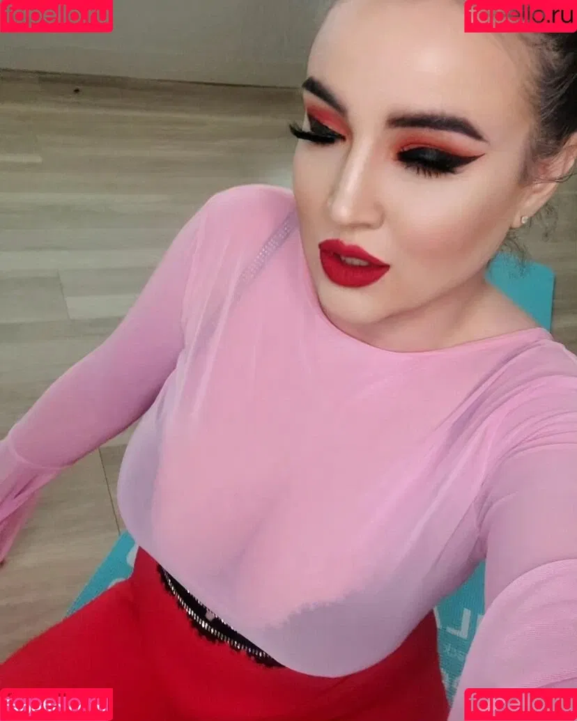 Charlie Dee Onlyfans Photo Gallery 