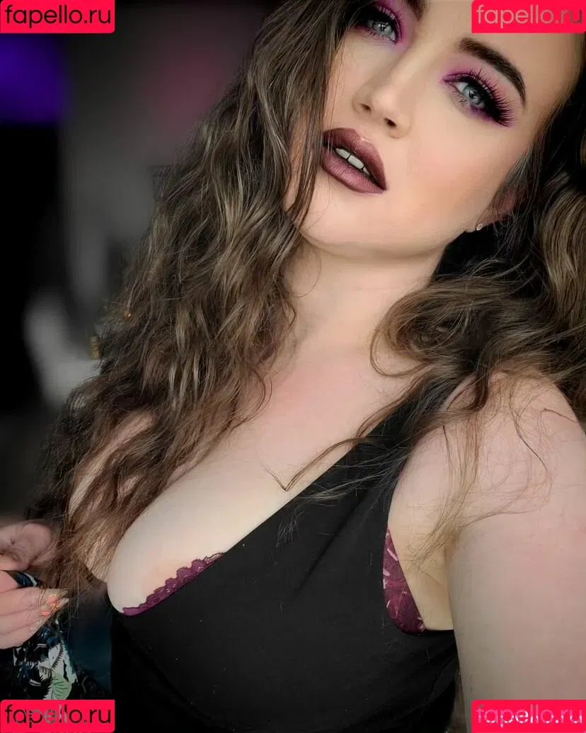 Charlie Dee Onlyfans Photo Gallery 