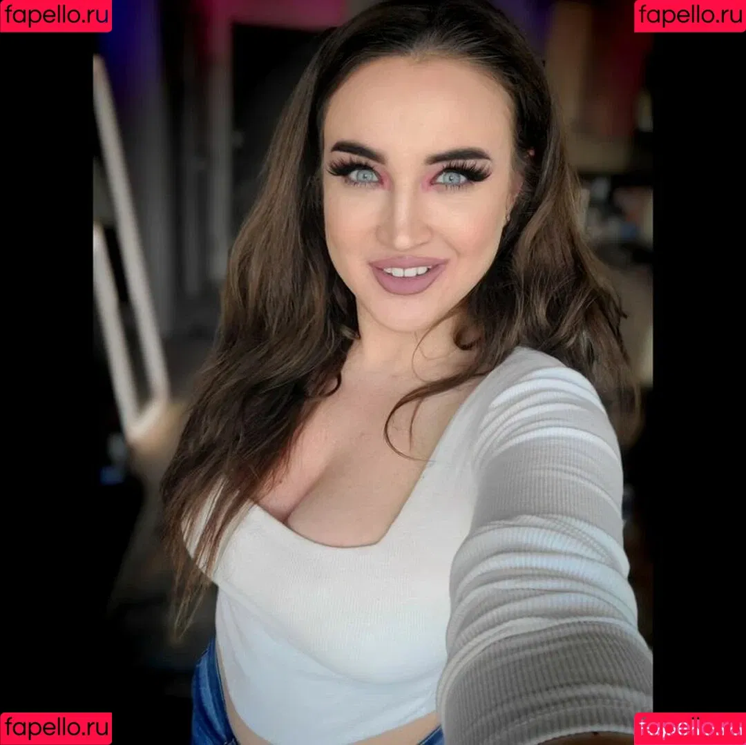 Charlie Dee Onlyfans Photo Gallery 