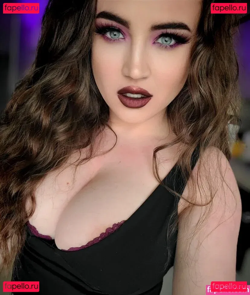 Charlie Dee Onlyfans Photo Gallery 