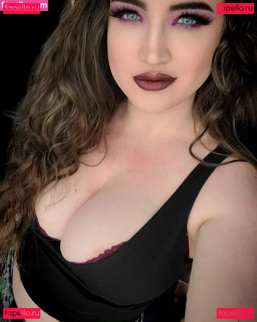 Charlie Dee Onlyfans Photo Gallery 